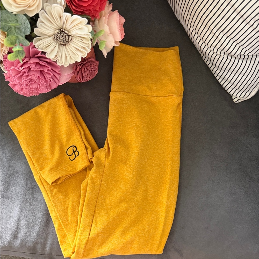 Yellow Leggings with Monogram